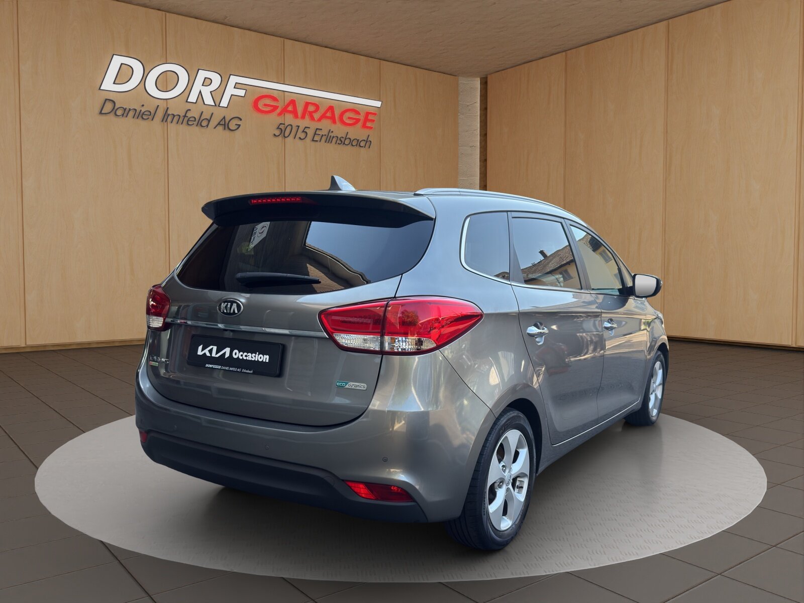 KIA Carens 1.6 GDi Swiss Eco Edition, Petrol, Second hand / Used, Manual - 4