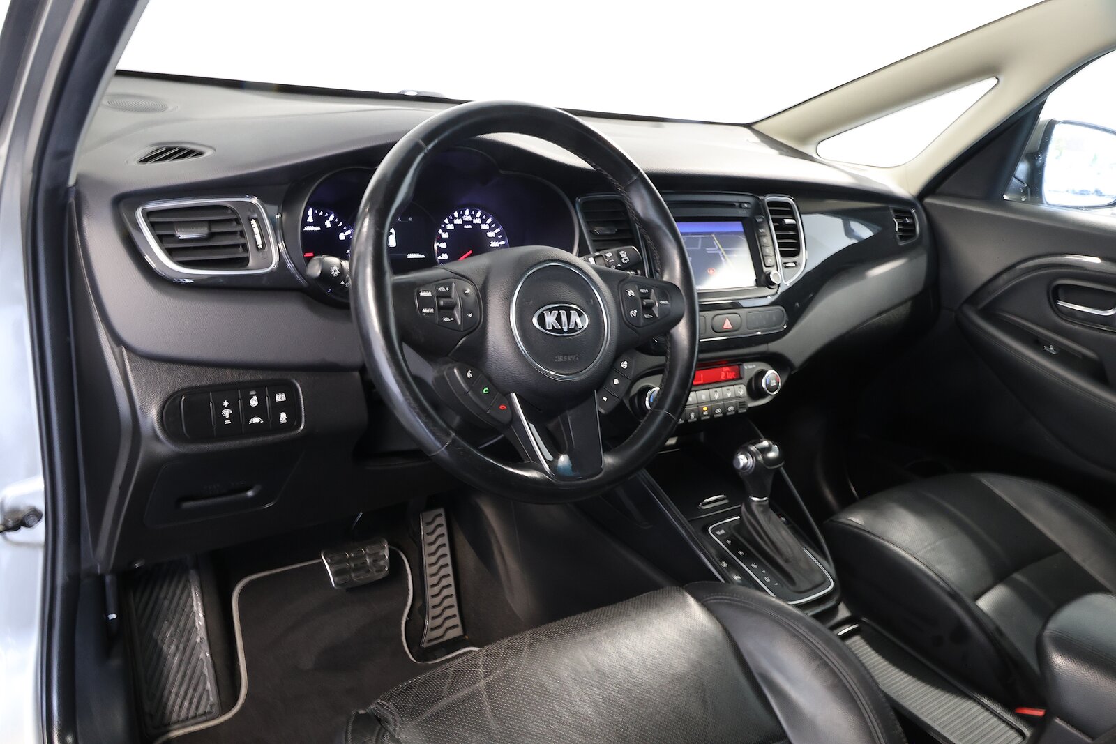 KIA Carens 2.0 GDi Style 7-Sitzer *CH-Fahrzeug* *MFK* *Service*, Essence, Occasion / Utilisé, Automatique - 7