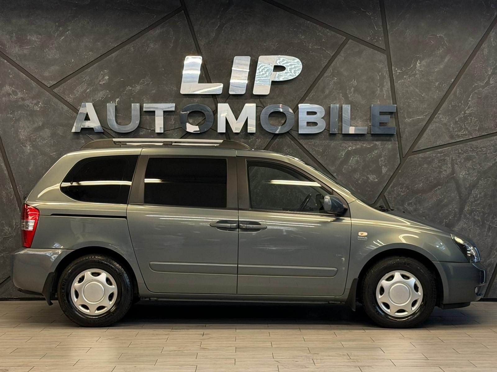 KIA Carnival 2.9 CRDi Style, Diesel, Second hand / Used, Automatic - 4