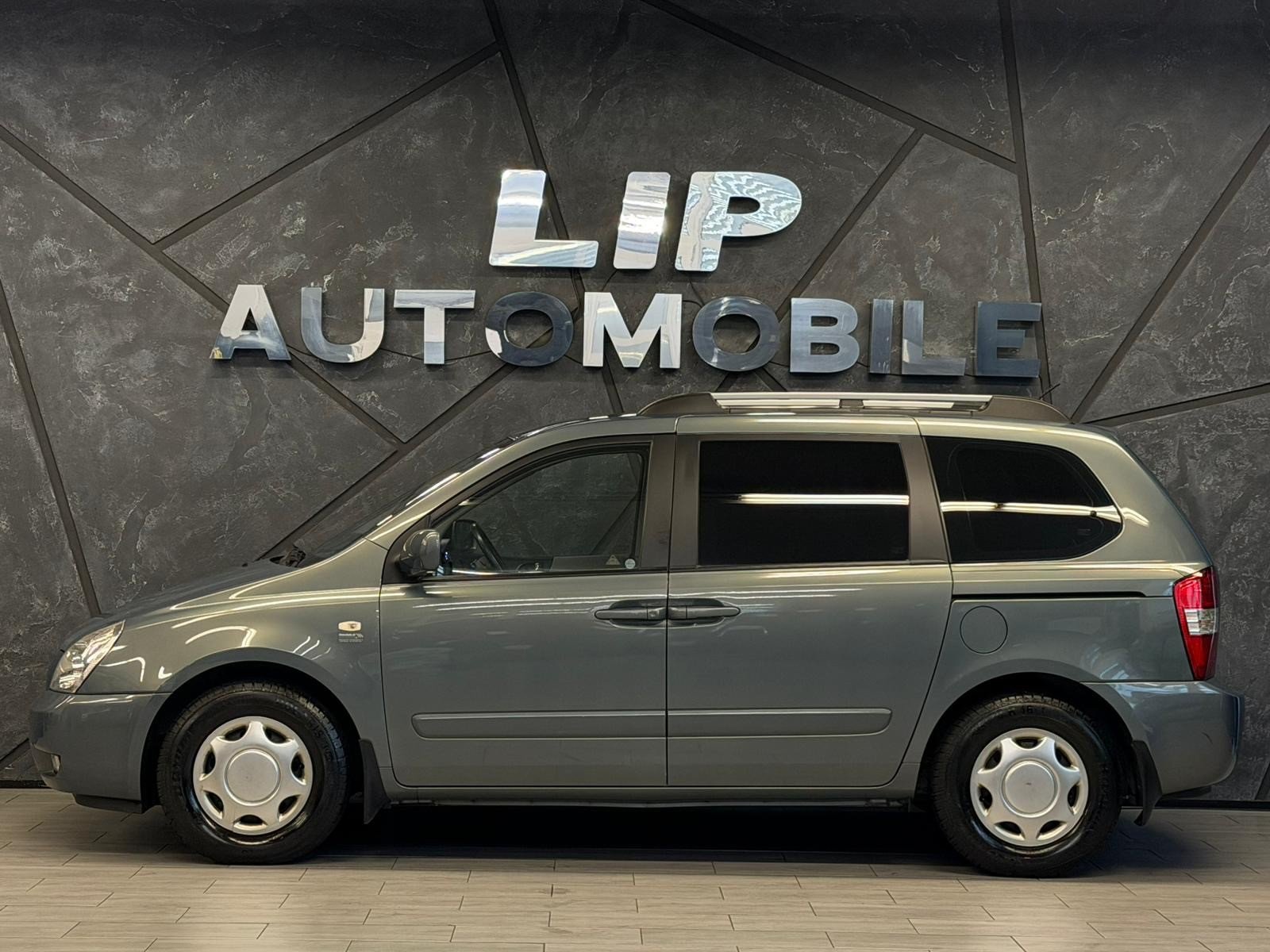 KIA Carnival 2.9 CRDi Style, Diesel, Second hand / Used, Automatic - 5