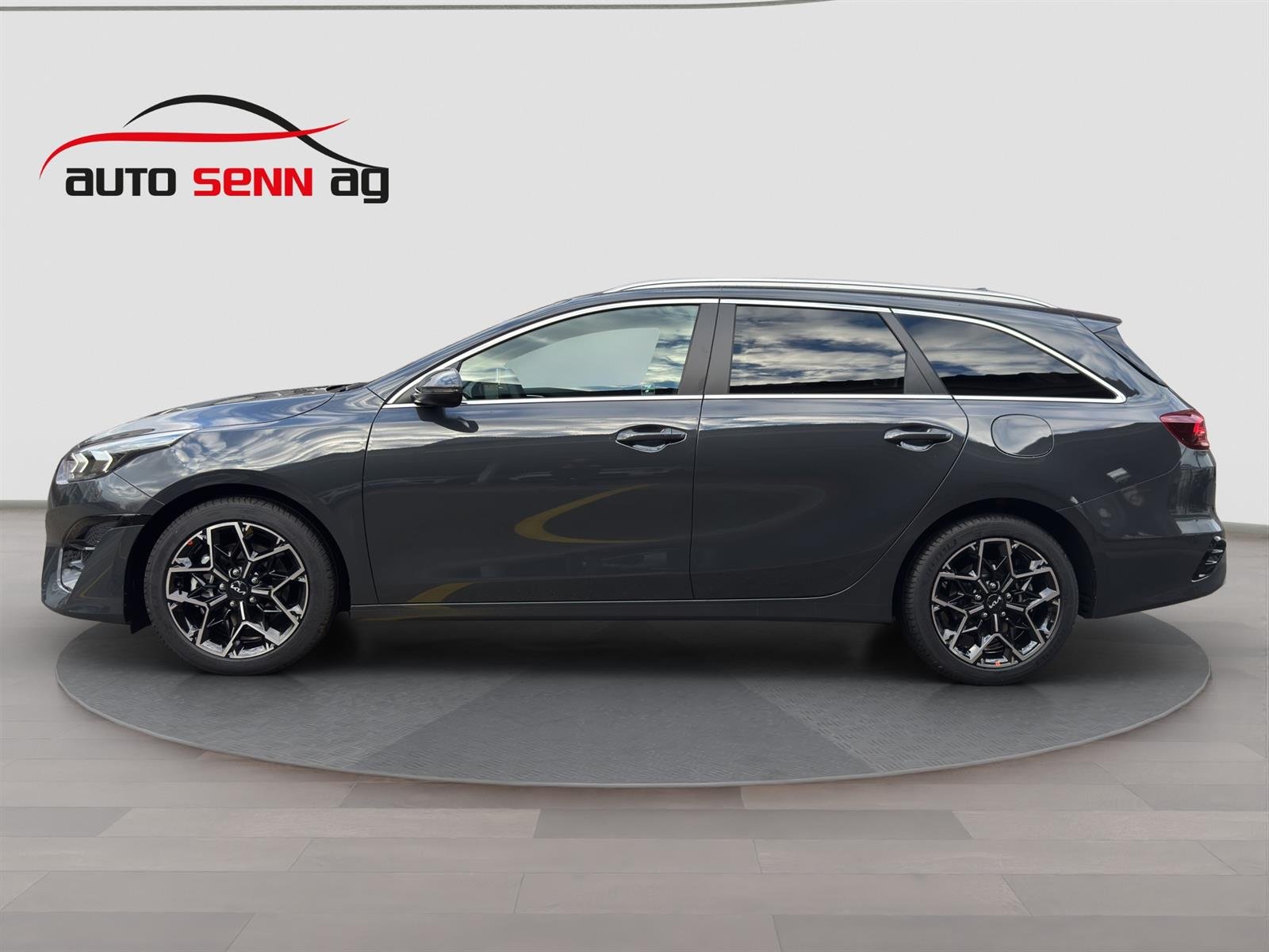 KIA Ceed SW 1.5 T-GDi MHEV GT-Line, Hybride Leggero Benzina/Elettrica, Auto nuove, Automatico - 2