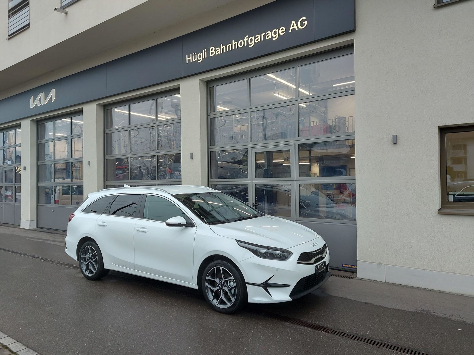 KIA Ceed SW 1.5 T-GDi MHEV Power, Mild-Hybrid Benzin/Elektro, Neuwagen, Automat