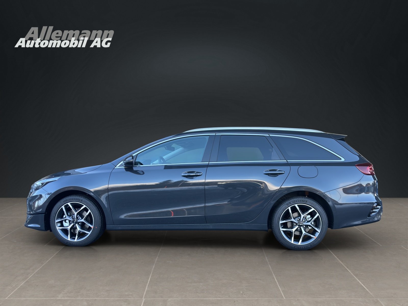 KIA Ceed SW 1.5 T-GDi MHEV Power, Hybride Leggero Benzina/Elettrica, Auto nuove, Automatico - 3