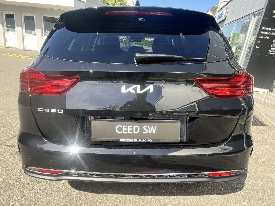 KIA Ceed SW 1.5 T-GDi Power +, Petrol, New car, Automatic - 4
