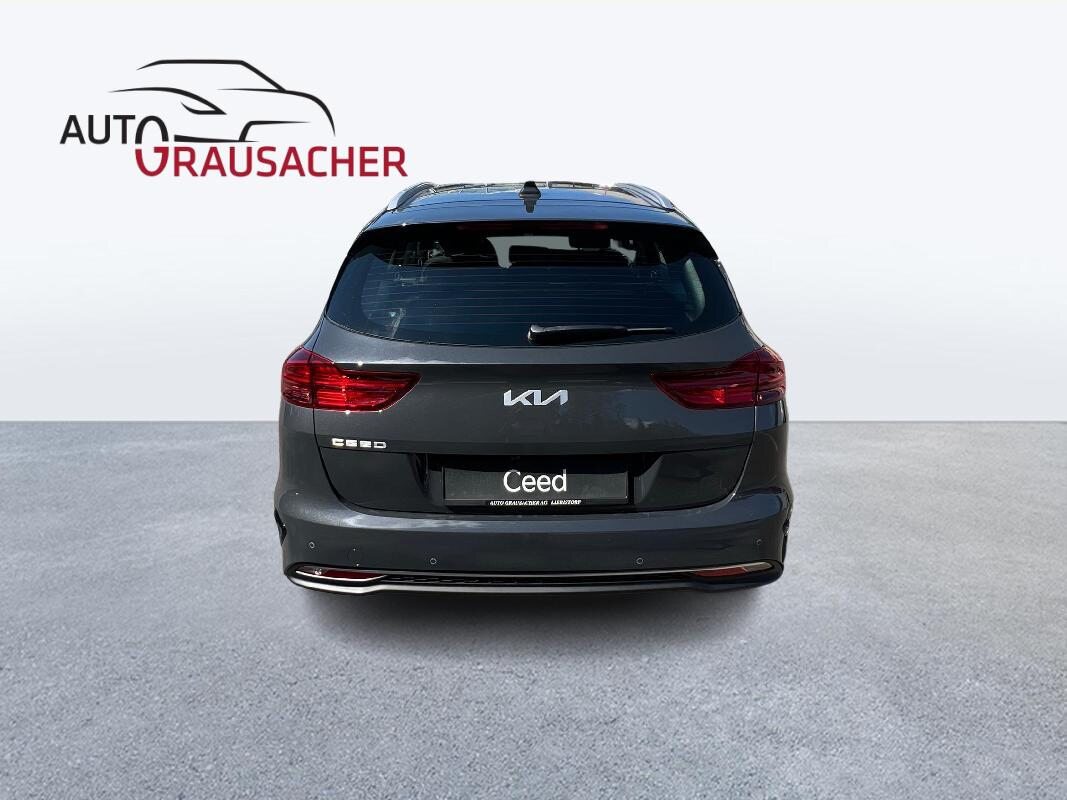 KIA Ceed SW 1.5 T-GDi Power, Petrol, New car, Automatic - 4