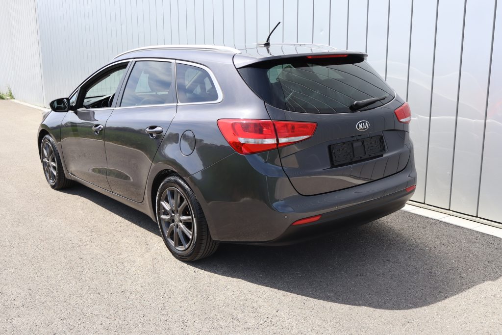 KIA CEED Cee'd Sportswagon 1.0 T-GDi Style, Essence, Occasion / Utilisé, Manuelle - 4