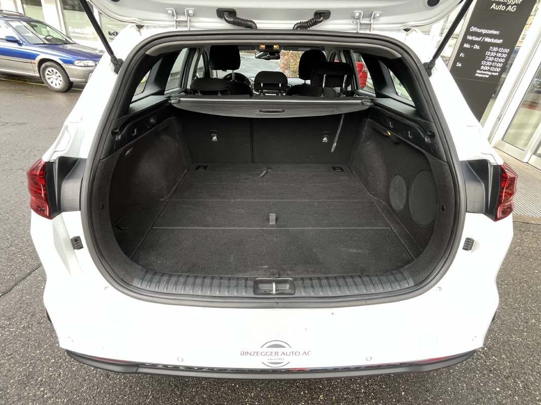KIA Ceed SW 1.0 T-GDi MHEV Power, Mild-Hybrid Petrol/Electric, Second hand / Used, Automatic - 5