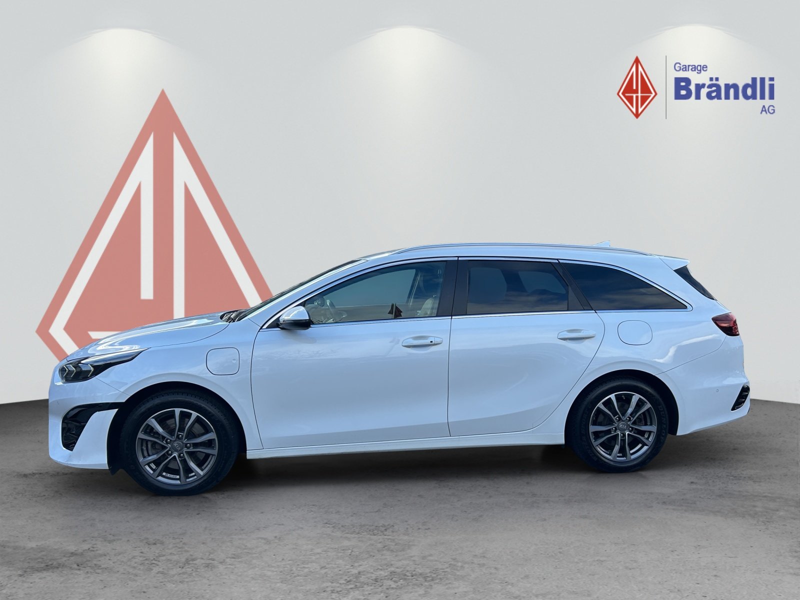 KIA Ceed SW 1.6 GDi Plug-in Hybrid Style, Plug-in-Hybrid Petrol/Electric, Second hand / Used, Automatic - 3