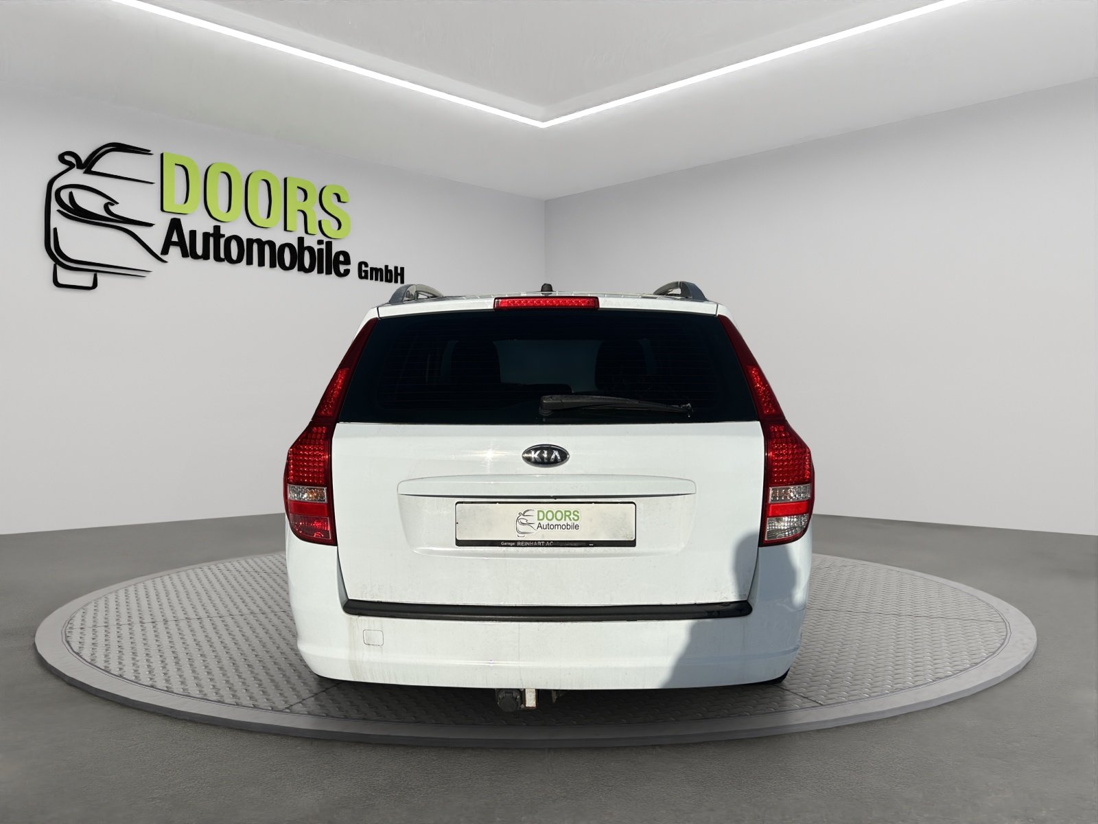KIA Cee'd Sporty Wagon 1.4 16V Basic, Petrol, Second hand / Used, Manual - 5