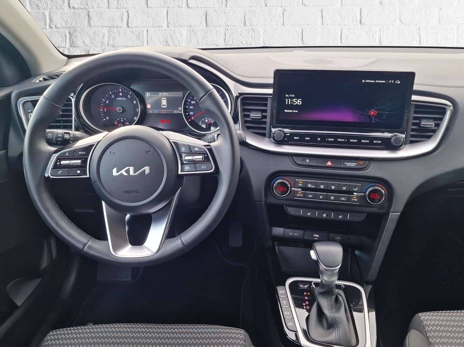 KIA Ceed SW 1.5 T-GDi MHEV Power, Mild-Hybrid Petrol/Electric, Second hand / Used, Automatic - 5