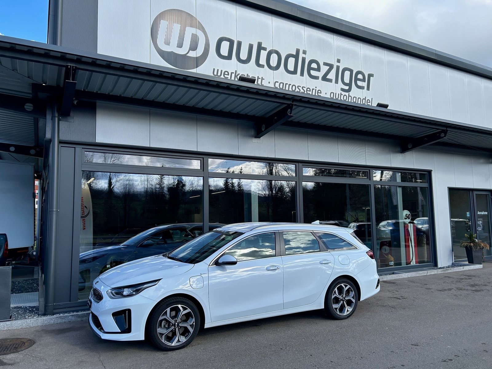 KIA Ceed Sportswagon 1.6 GDi Plug-in Hybrid Trend DCT