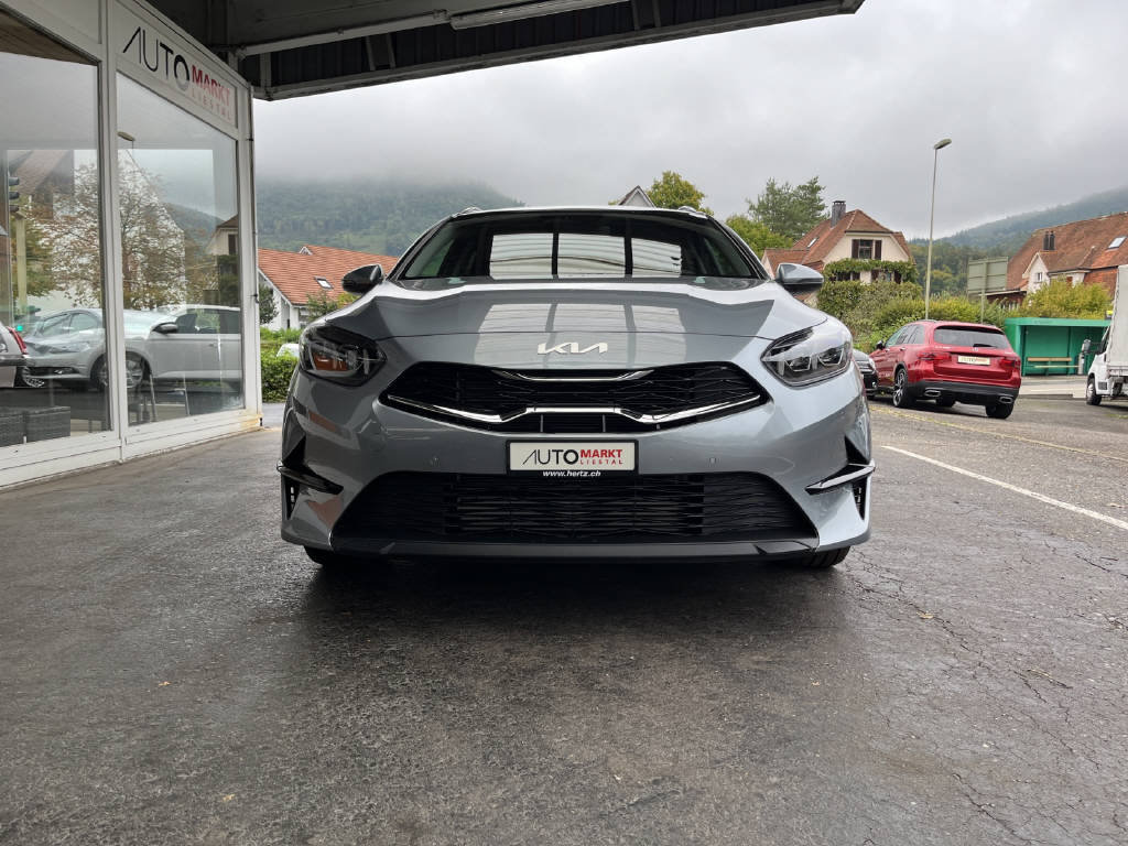 KIA Ceed SW 1.5 T-GDi MHEV Power, Mild-Hybrid Benzin/Elektro, Occasion / Gebraucht, Automatik - 6