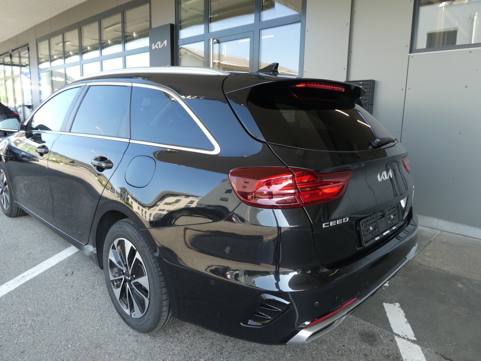 KIA Ceed Sportswagon 1.6 GDi Plug-in Hybrid Style DCT, Plug-in-Hybrid Benzina/Elettrica, Occasioni / Usate, Automatico - 4