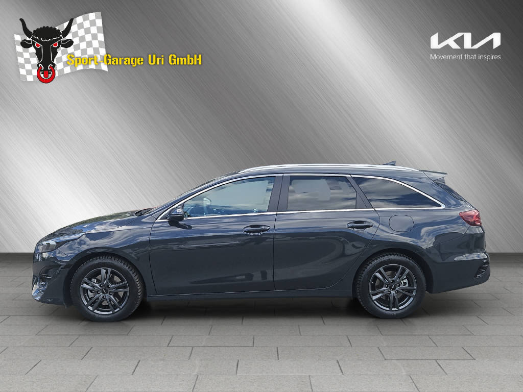 KIA Ceed SW 1.5 T-GDi MHEV GT-Line, Mild-Hybrid Petrol/Electric, Second hand / Used, Automatic - 3