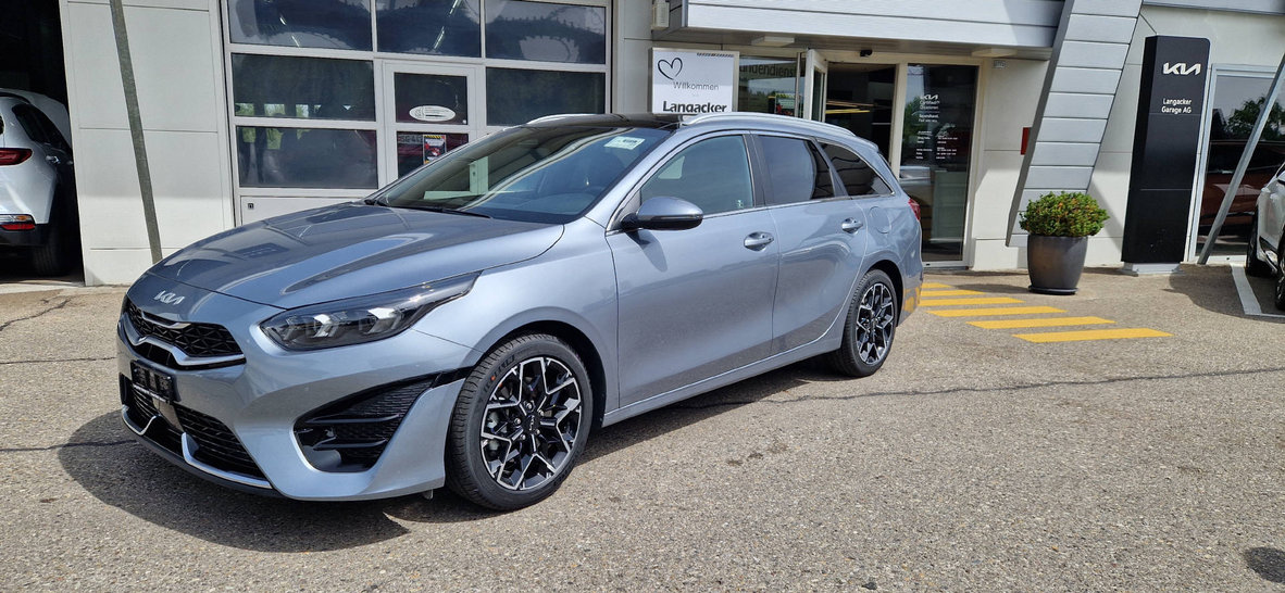 KIA Ceed SW 1.5 T-GDi MHEV GT-Line, Mild-Hybrid Benzin/Elektro, Occasion / Gebraucht, Automatik - 2