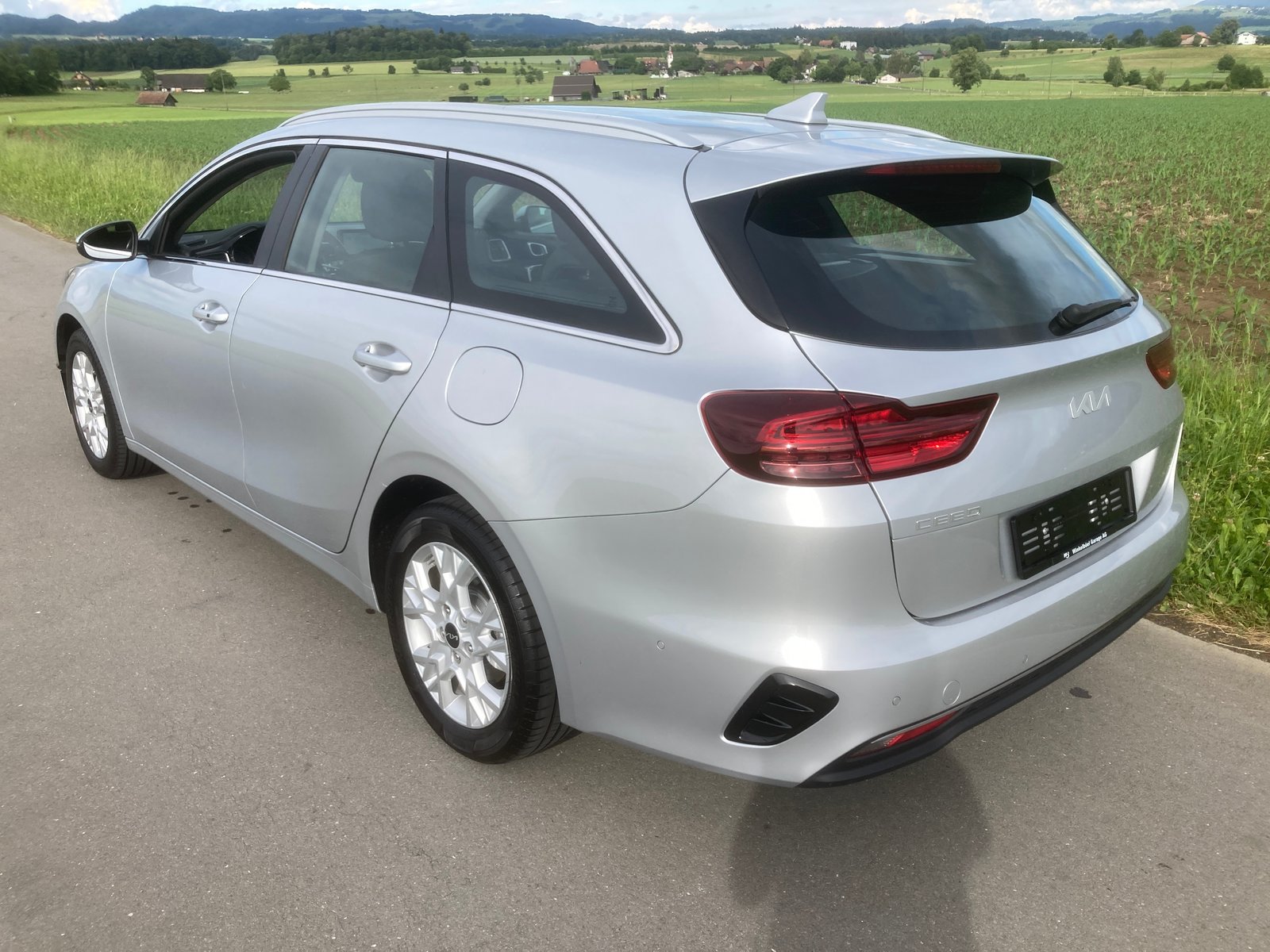 KIA Ceed Sportswagon 1.5 T-GDi MHEV Power DCT, Mild-Hybrid Petrol/Electric, Second hand / Used, Automatic - 4