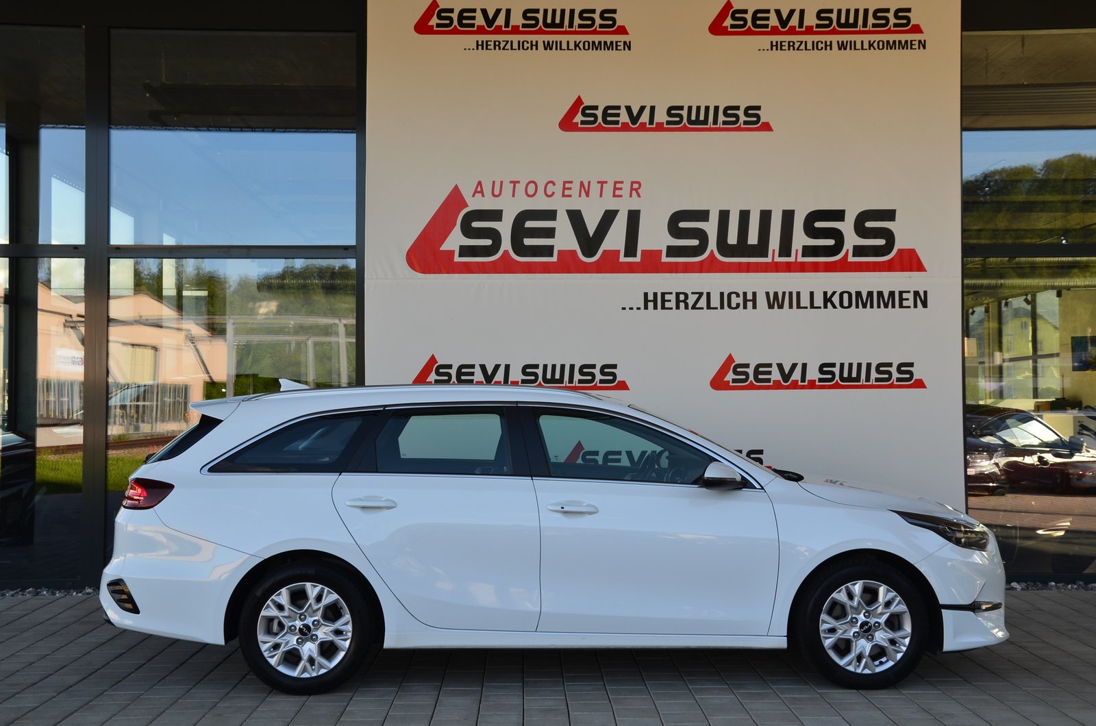 KIA Ceed Sportswagon 1.5 T-GDi Power DCT*Frisch ab MFK,1 Jah, Benzin, Occasion / Gebraucht, Automatik - 3