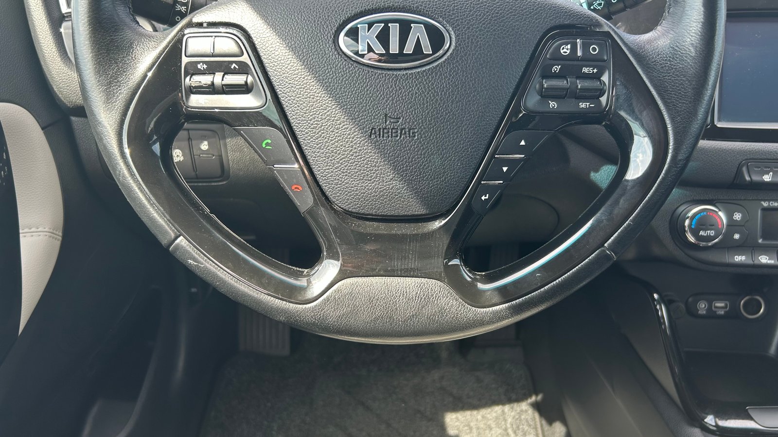 KIA Cee'd Sportswagon 1.6 CRDi Swiss Champion DCT, Diesel, Second hand / Used, Automatic - 4