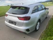 KIA Ceed Sportswagon 1.5 T-GDi MHEV Power DCT, Mild-Hybrid Benzin/Elektro, Occasion / Gebraucht, Automatik - 3