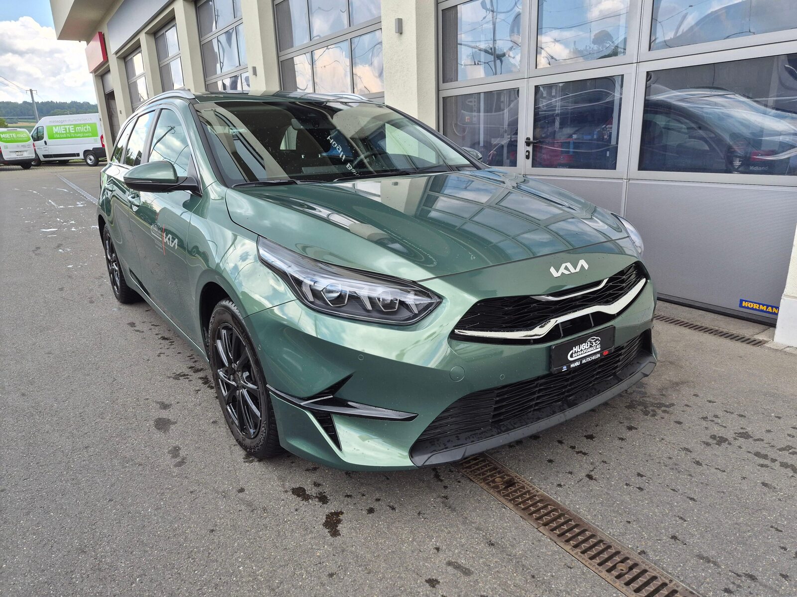 KIA Ceed SW 1.5 T-GDi Power, Benzin, Occasion / Gebraucht, Automatik - 4