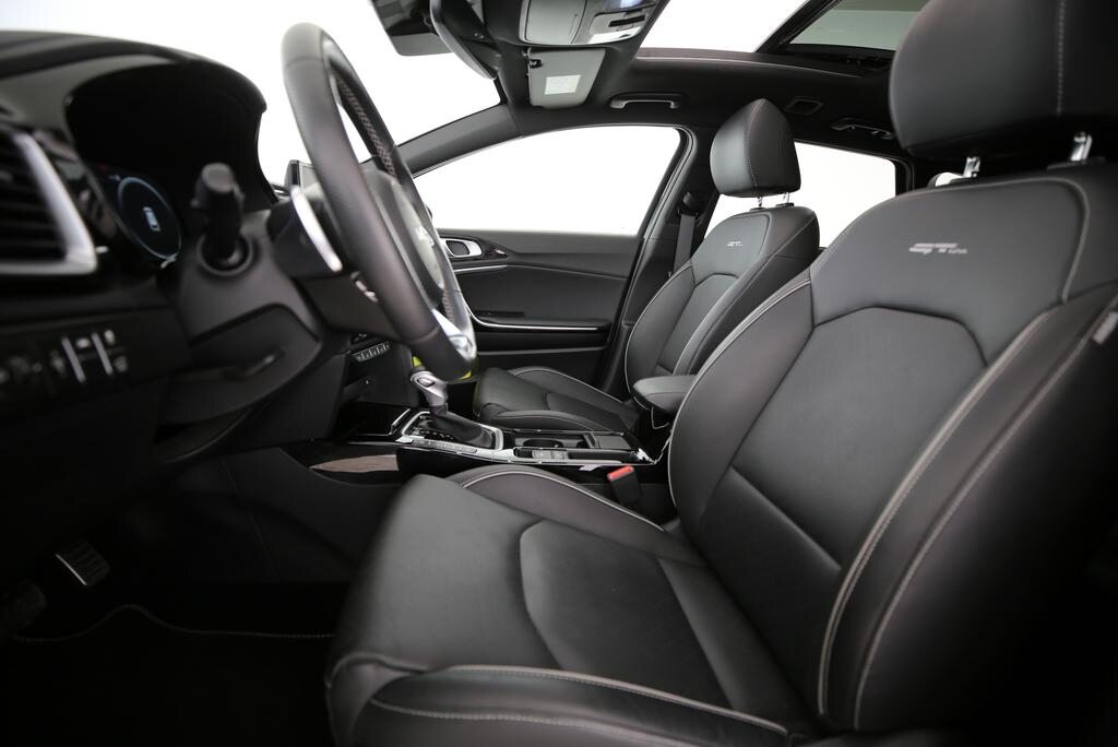 KIA Ceed SW 1.5 T-GDi MHEV GT-Line, Mild-Hybrid Benzin/Elektro, Occasion / Gebraucht, Automatik - 3