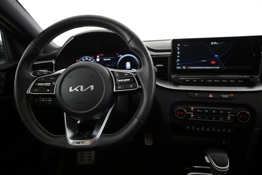 KIA Ceed SW 1.5 T-GDi MHEV GT-Line, Mild-Hybrid Benzin/Elektro, Occasion / Gebraucht, Automatik - 5