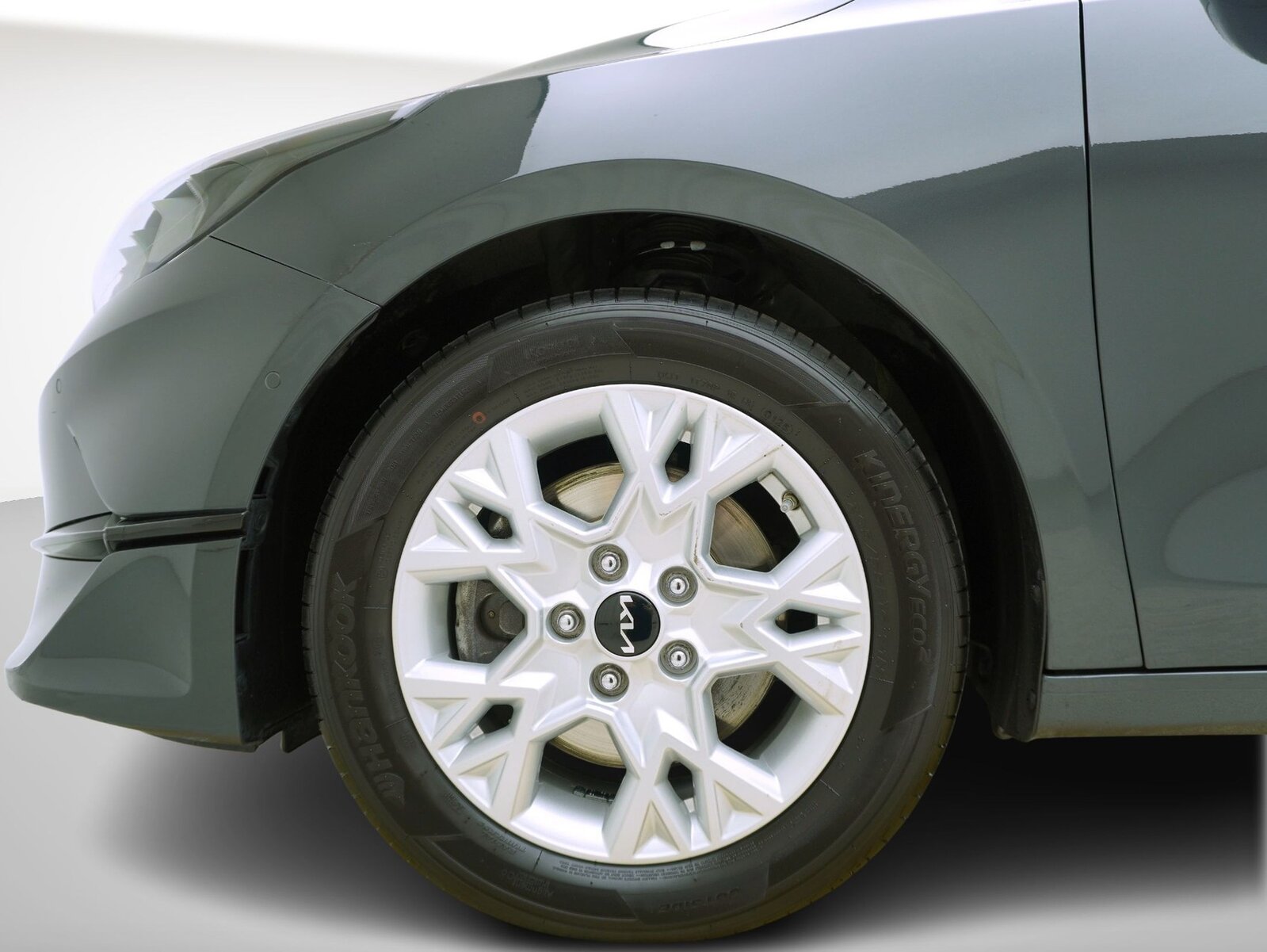 KIA Ceed SW 1.5 T-GDi Power, Benzin, Occasion / Gebraucht, Automatik - 7