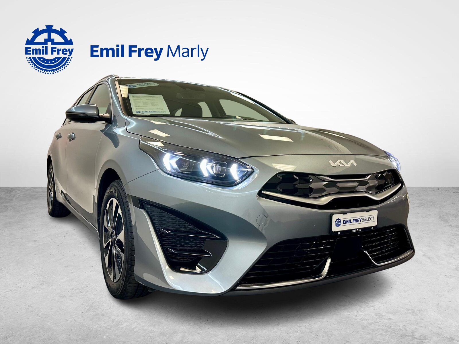 KIA Ceed SW 1.6 GDi Plug-in Hybrid Power, Plug-in-Hybrid Petrol/Electric, Second hand / Used, Automatic - 2