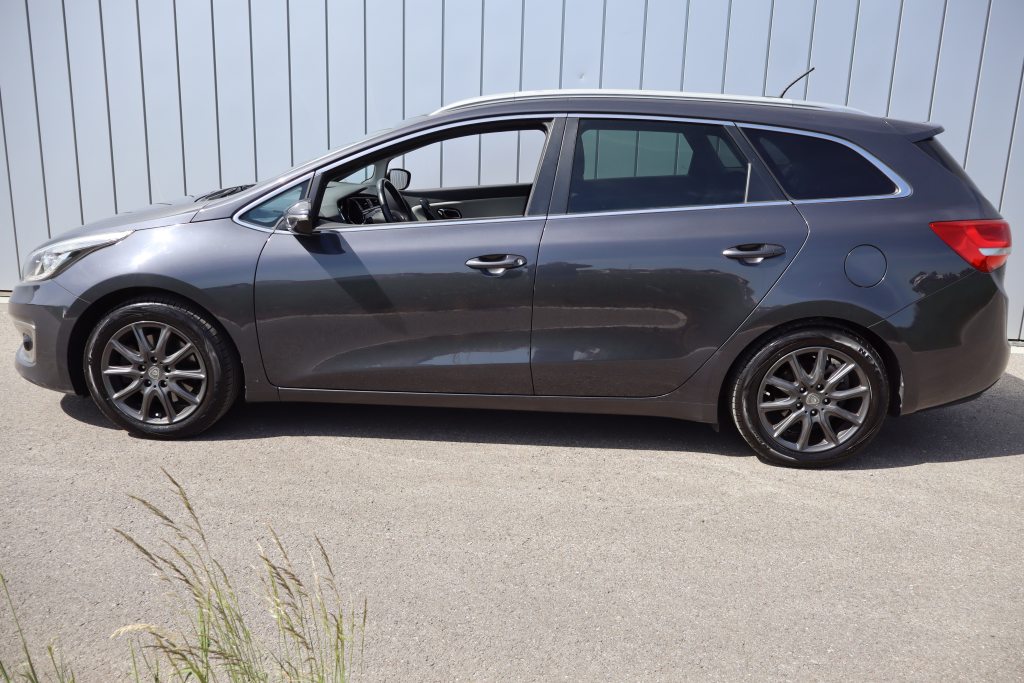 KIA CEED Cee'd Sportswagon 1.0 T-GDi Style, Essence, Occasion / Utilisé, Manuelle - 2