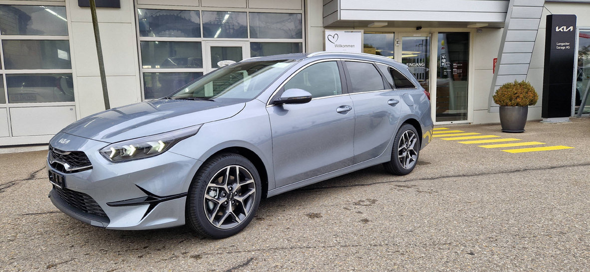 KIA Ceed SW 1.5 T-GDi MHEV GT-Line, Mild-Hybrid Petrol/Electric, Ex-demonstrator, Automatic - 2