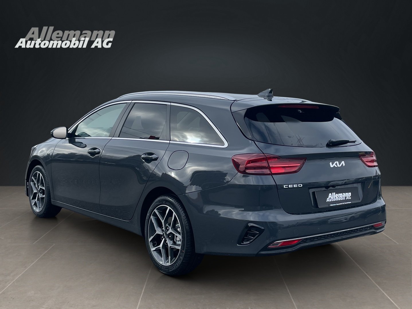 KIA Ceed SW 1.5 T-GDi Power, Petrol, Ex-demonstrator, Automatic - 4