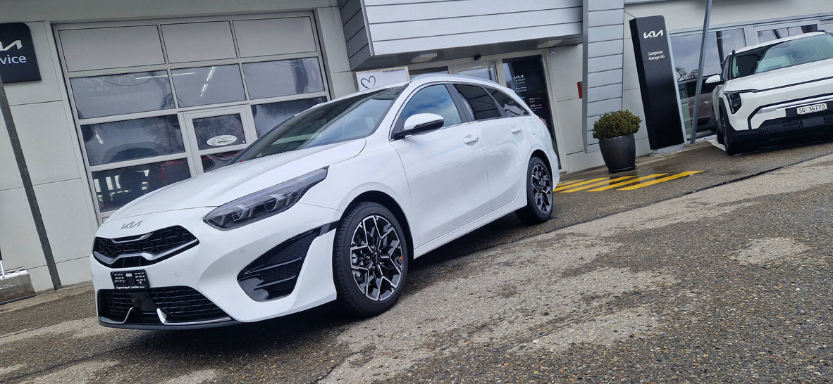 KIA Ceed SW 1.5 T-GDi MHEV GT-Line