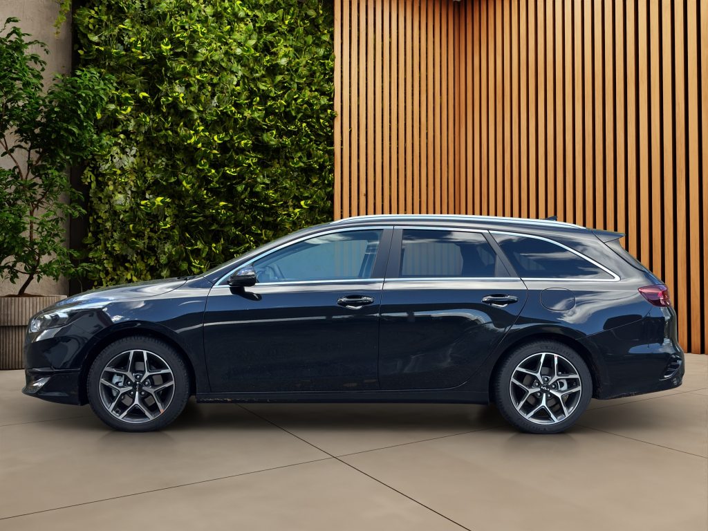 KIA CEED SW 1.5 T-GDi Gold Plus, Benzin, Vorführwagen, Automatik - 3