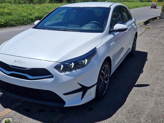 KIA Ceed 1.5 T-GDi Power, Benzin, Neuwagen, Automatik
