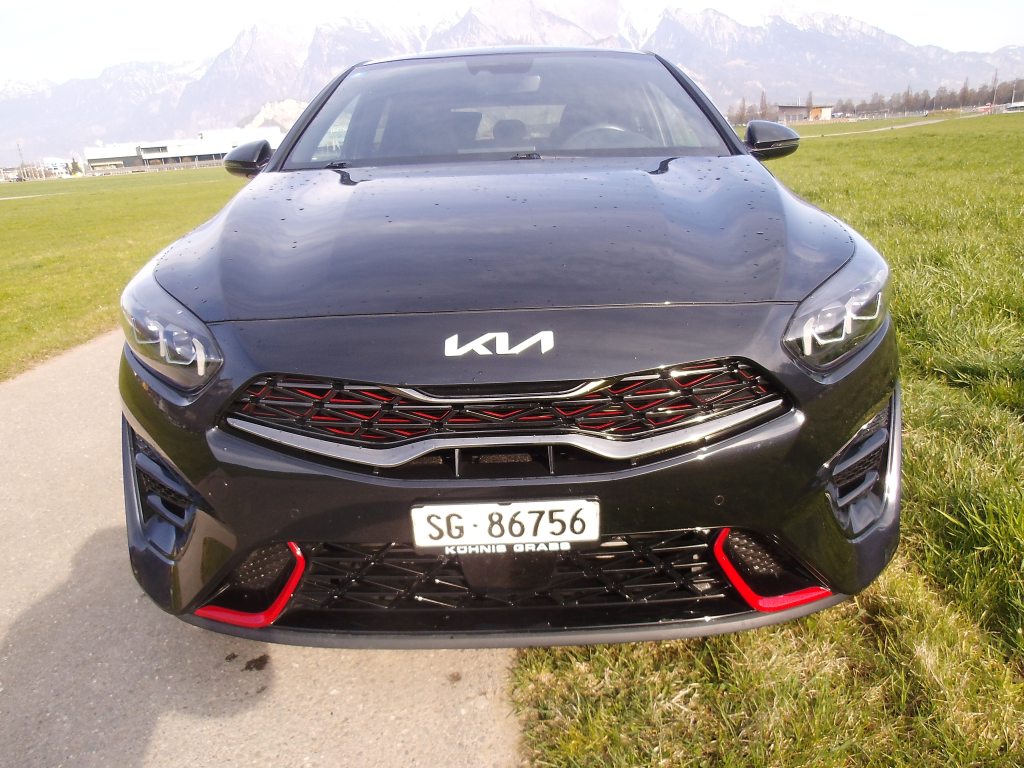 KIA CEED 1.6 T-GDi GT
