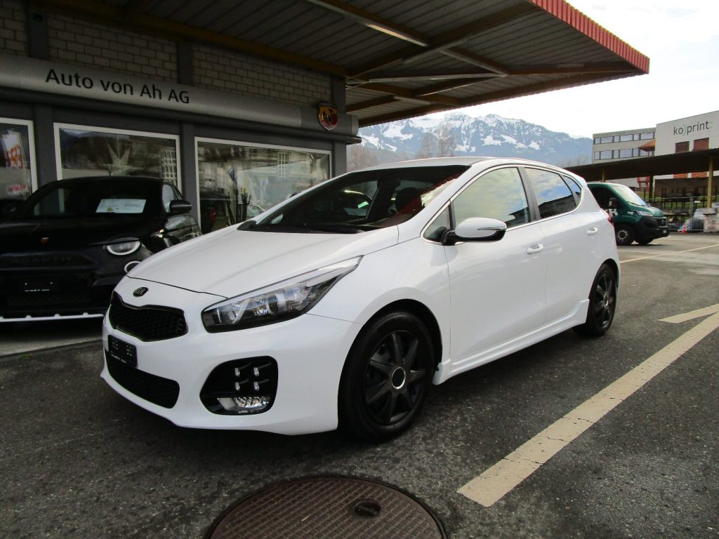 KIA Ceed 1.0 T-GDi GT-Line, Petrol, Second hand / Used, Manual - 2