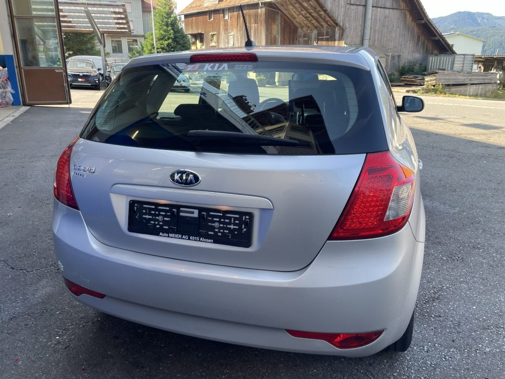 KIA CEED 1.6 CVVT Trend, Petrol, Second hand / Used, Automatic - 4