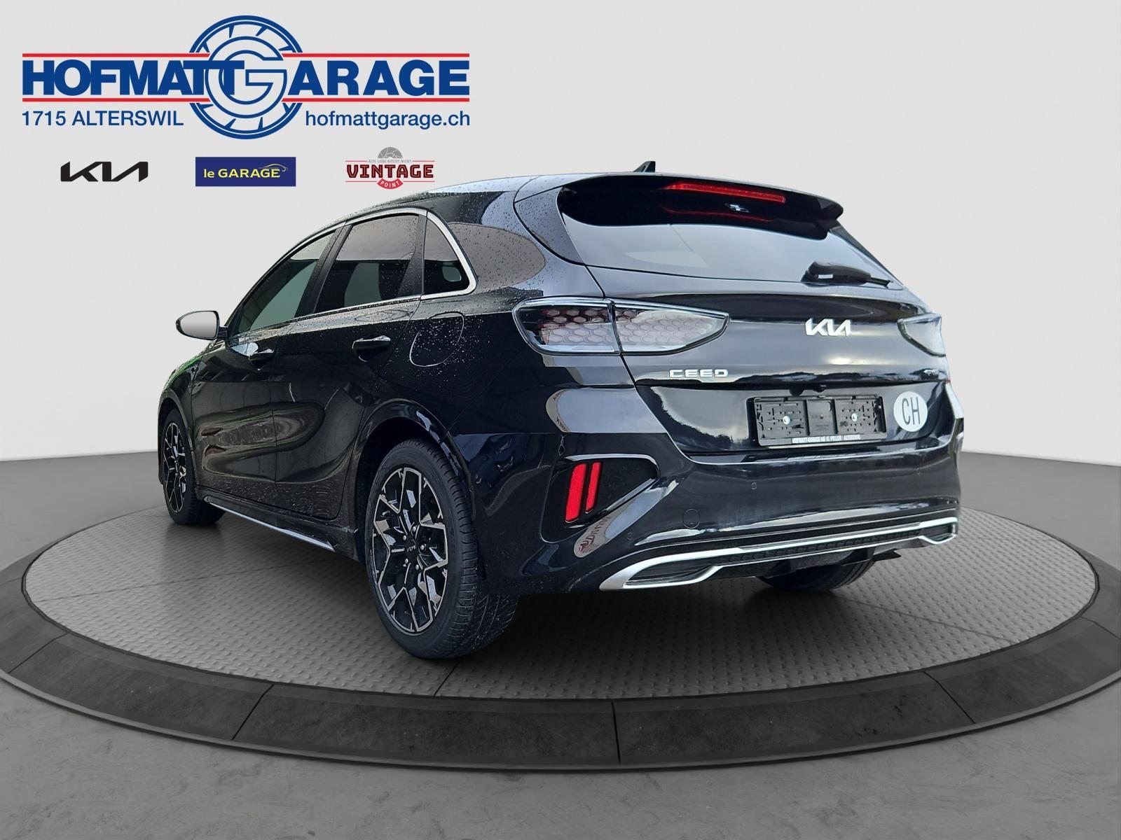 KIA Ceed 1.5 T-GDi MHEV GT-Line, Mild-Hybrid Petrol/Electric, Second hand / Used, Automatic - 2