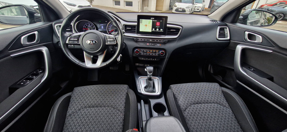 KIA Ceed 1.4 T-GDi Power 25+, Benzin, Occasion / Gebraucht, Automatik - 6