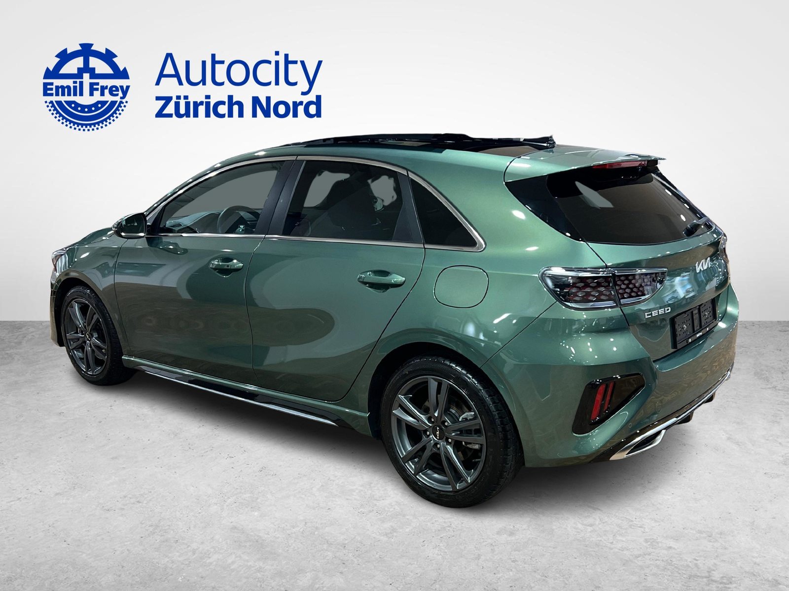 KIA Ceed 1.5 T-GDi MHEV GT-Line, Mild-Hybrid Benzin/Elektro, Occasion / Gebraucht, Automatik - 3