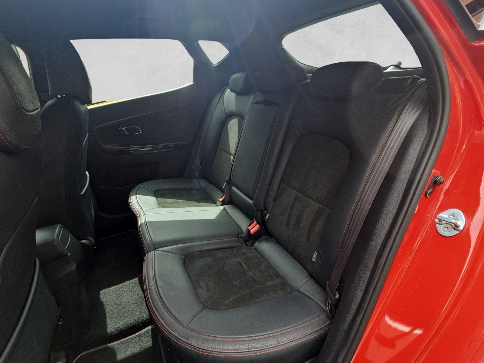 KIA Cee'd 1.6 GDi Turbo GT, Benzin, Occasion / Gebraucht, Handschaltung - 6