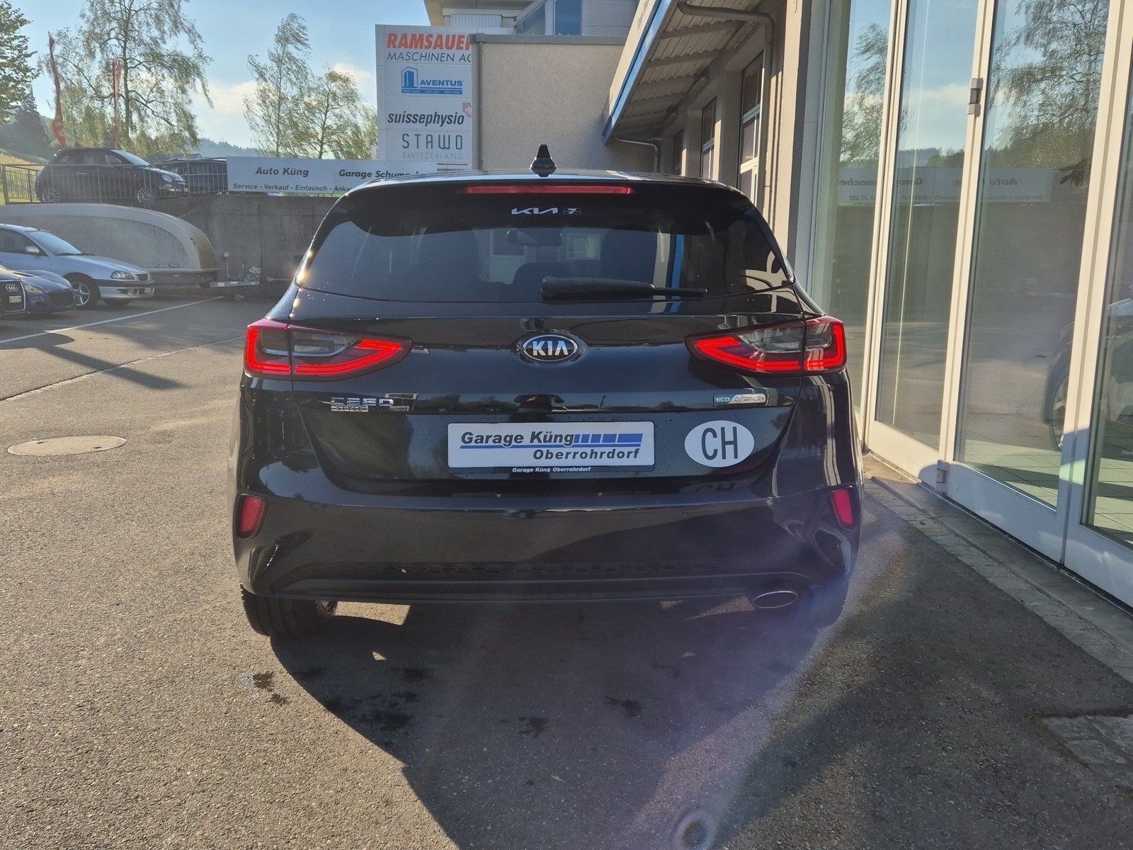 KIA Ceed 1.5 T-GDi MHEV Style DCT, Mild-Hybrid Benzin/Elektro, Occasion / Gebraucht, Automatik - 5