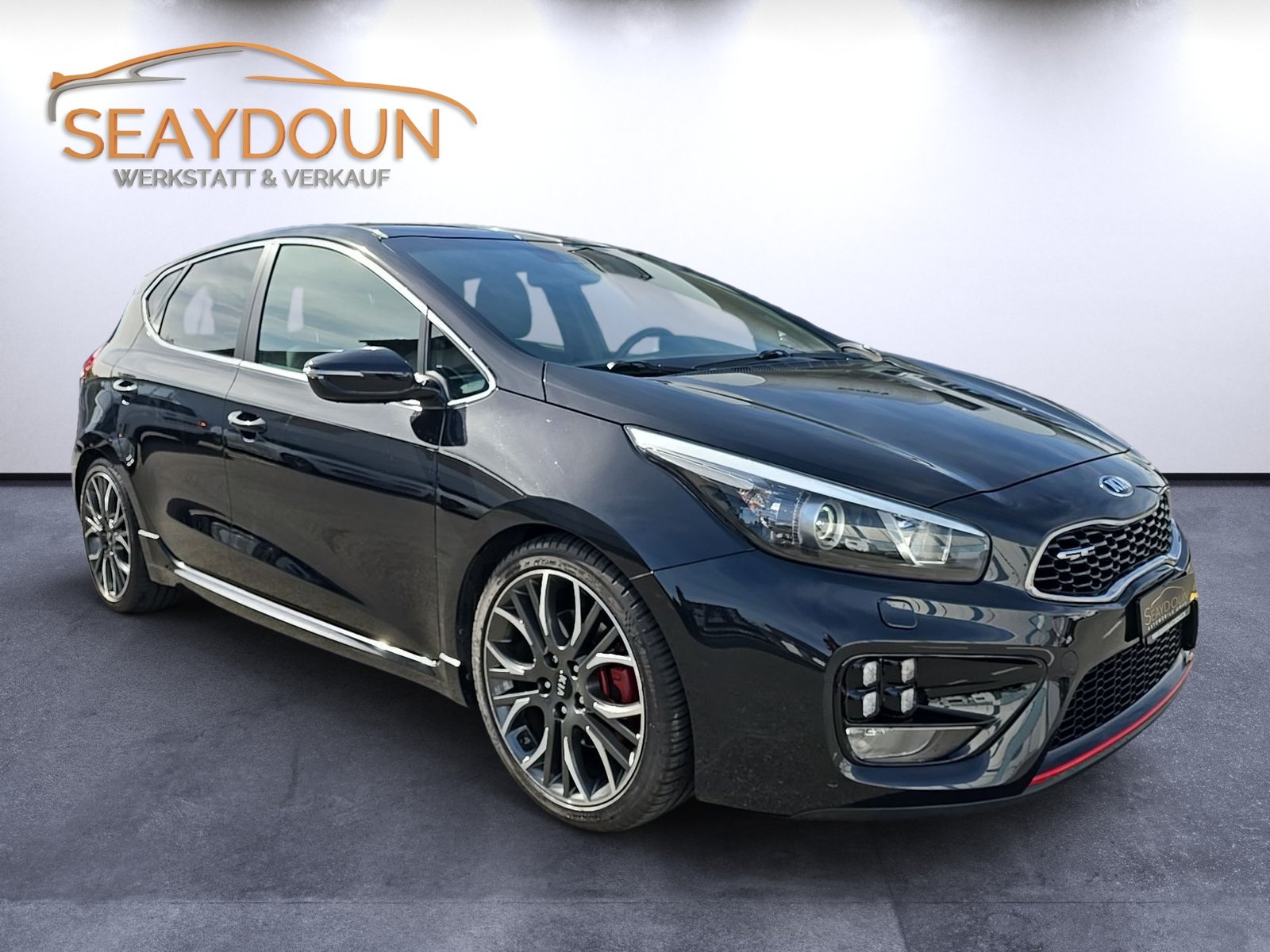KIA CEED, Petrol, Second hand / Used, Manual - 2