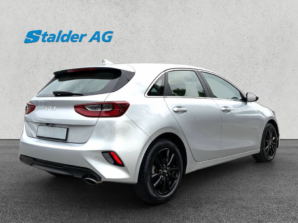 KIA Ceed 1.5 T-GDi MHEV Power, Hybride Léger Essence/Électricité, Occasion / Utilisé, Automatique - 6