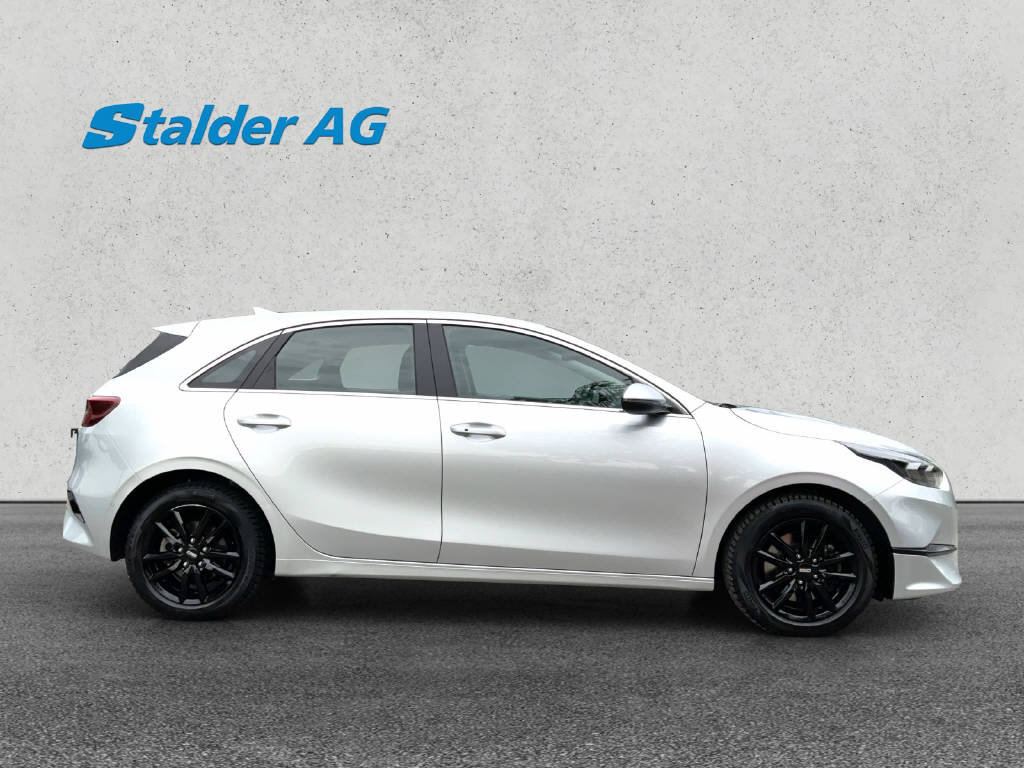 KIA Ceed 1.5 T-GDi MHEV Power, Hybride Léger Essence/Électricité, Occasion / Utilisé, Automatique - 7