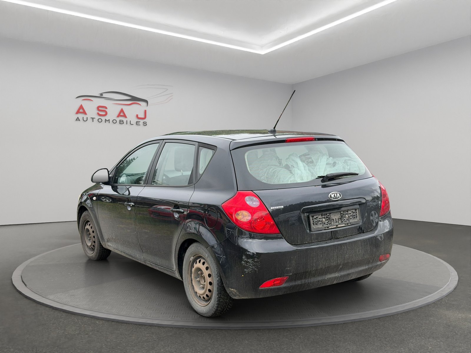 KIA Cee'd 1.6 16V Trend, Petrol, Second hand / Used, Manual - 4