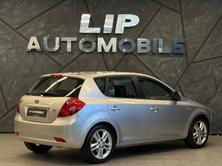 KIA Cee'd 2.0 16V Style, Essence, Occasion / Utilisé, Manuelle - 6