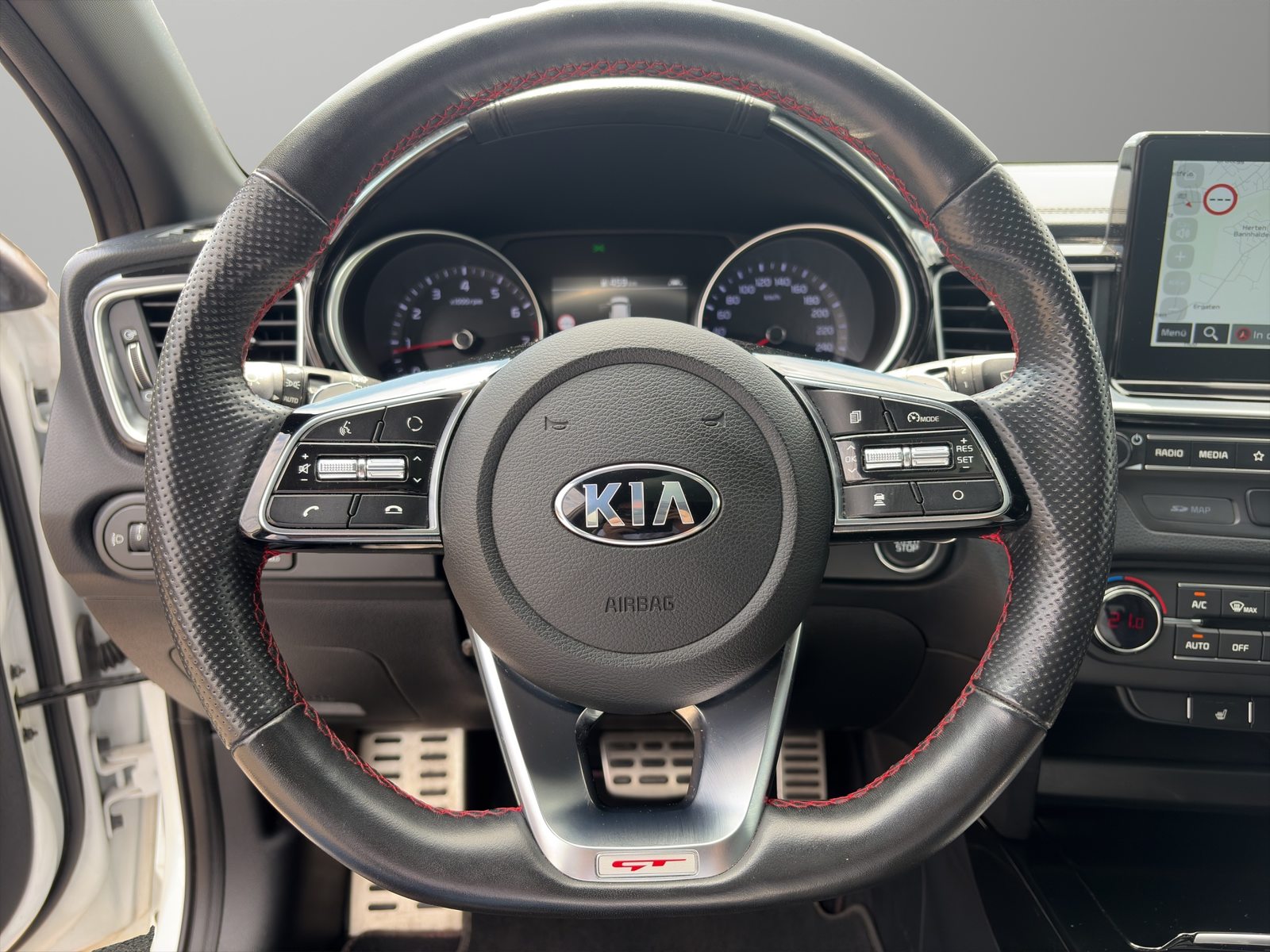 KIA ProCeed 1.6 T-GDi GT, Benzin, Occasion / Gebraucht, Automatik - 5