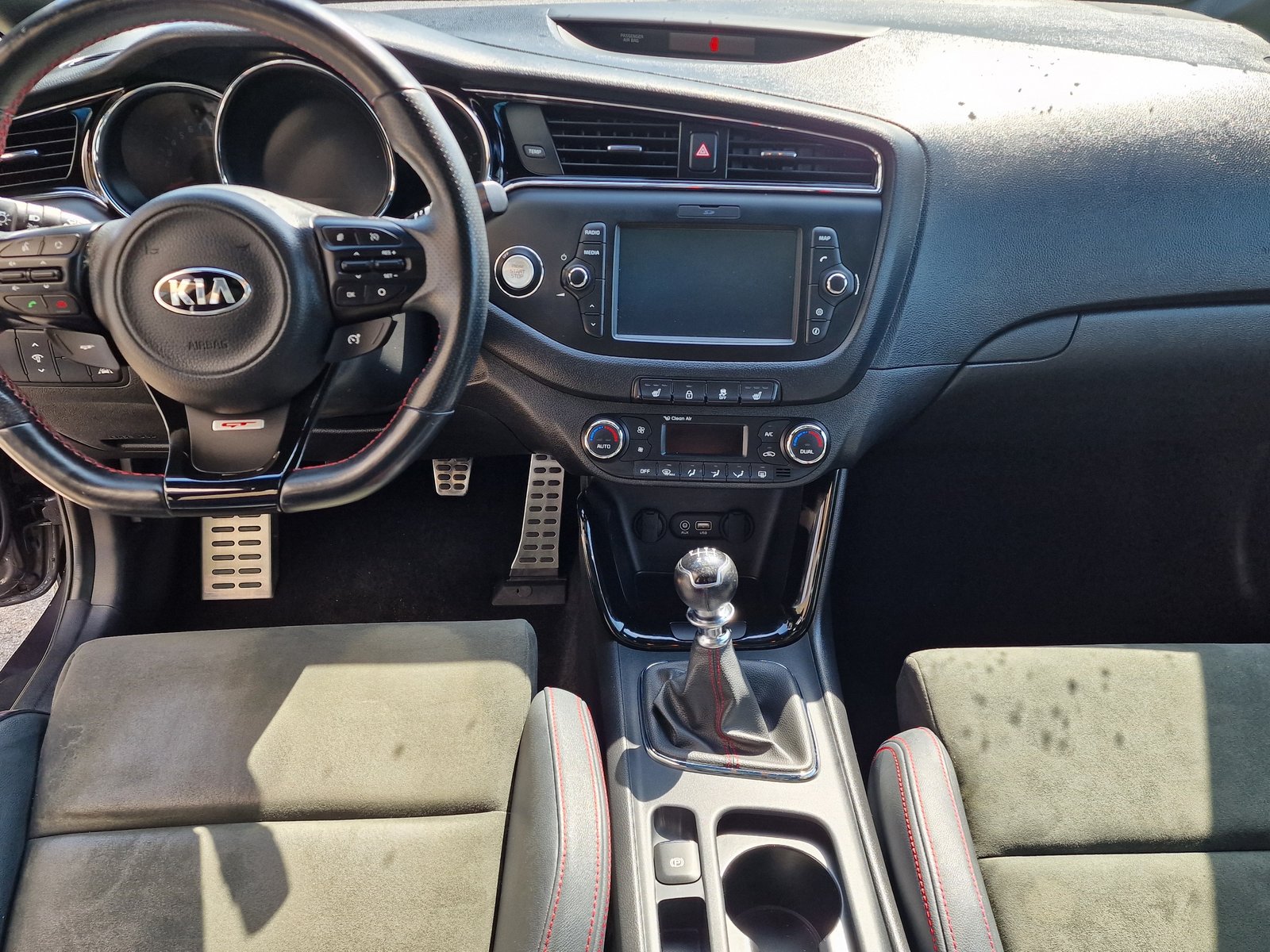 KIA Cee'd 1.6 GDi GT, Benzin, Occasion / Gebraucht, Handschaltung - 7