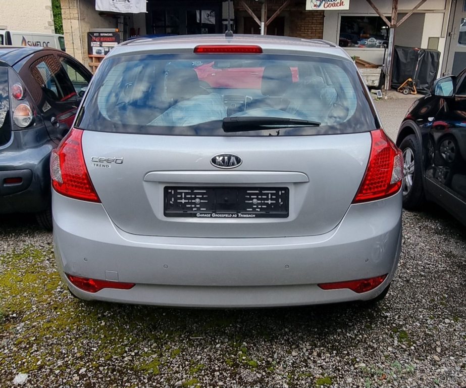 KIA CEED 1.6 CVVT Trend, Petrol, Second hand / Used, Manual - 2